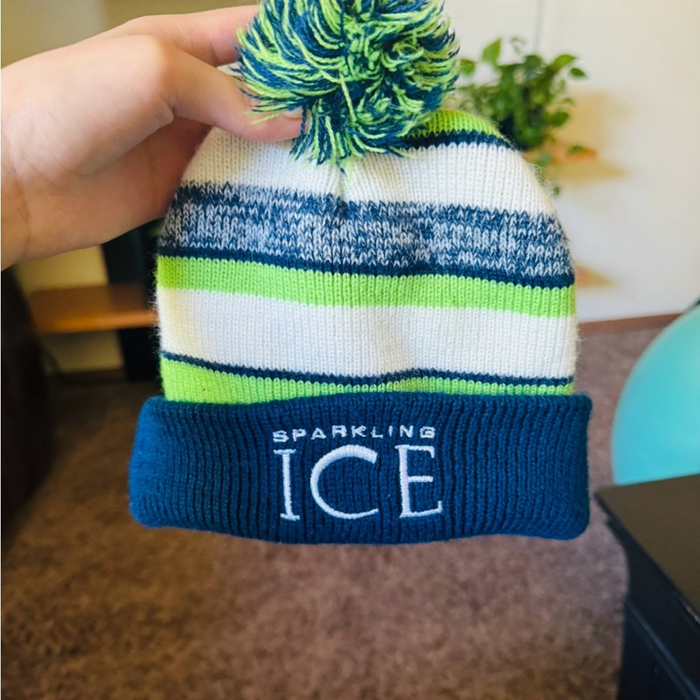 Seahawks beanie - Picture 2 of 3